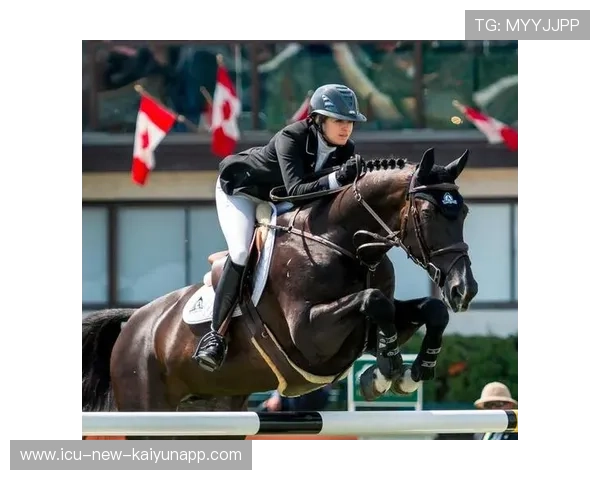 西班牙骑手安娜·洛佩兹在国际马术大奖赛中取得个人最佳成绩。